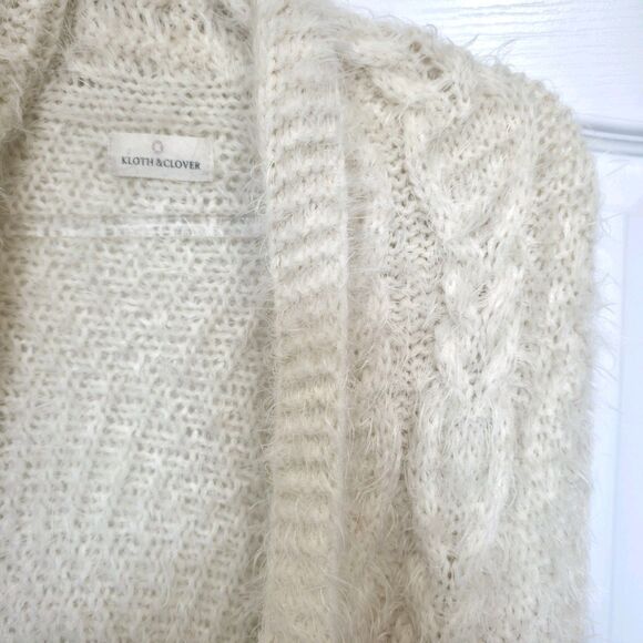 Kloth & Clover Cream Color Open Front Soft Eyelash Knit Sweater Vest One Size - Picture 2 of 6
